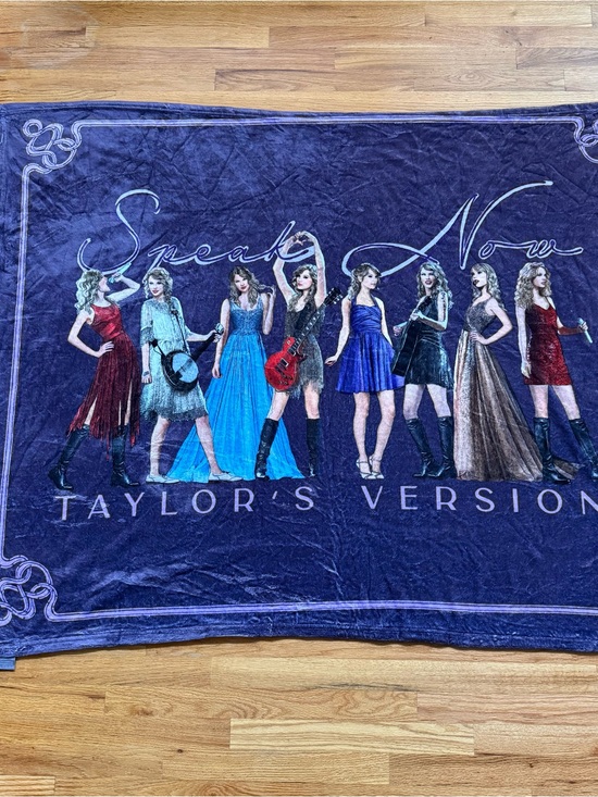 Taylor Swift Other - Taylor Swift - Speak Now Taylor’s Version Eras Tour Plush Blanket - Purple